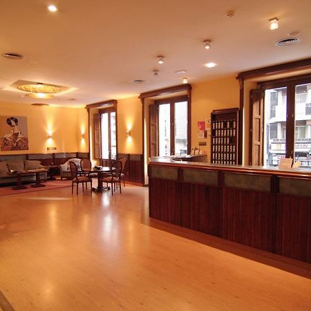 萨拉戈萨 加泰罗尼亚旅馆酒店 外观 照片